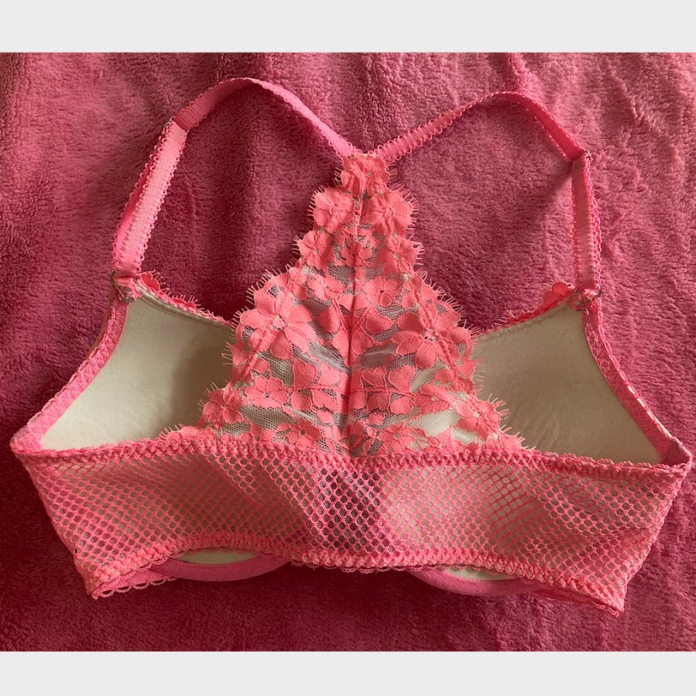Victoria's Secret Push Up Padded Racerback Bra - Picture 3 of 4